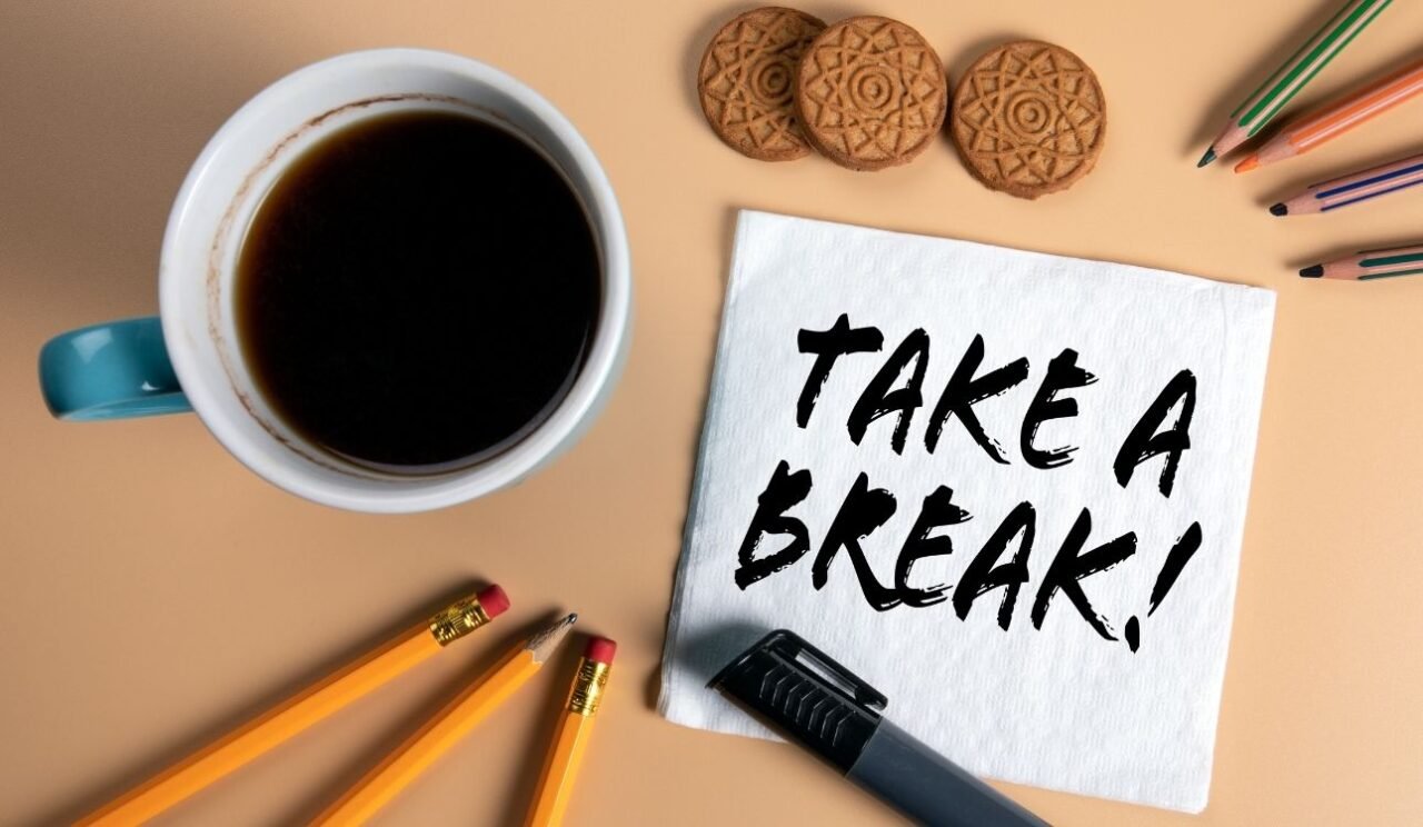 Why Everyone Needs a Digital Detox (and How to Do It) Why Everyone Needs a Digital Detox (and How to Do It)