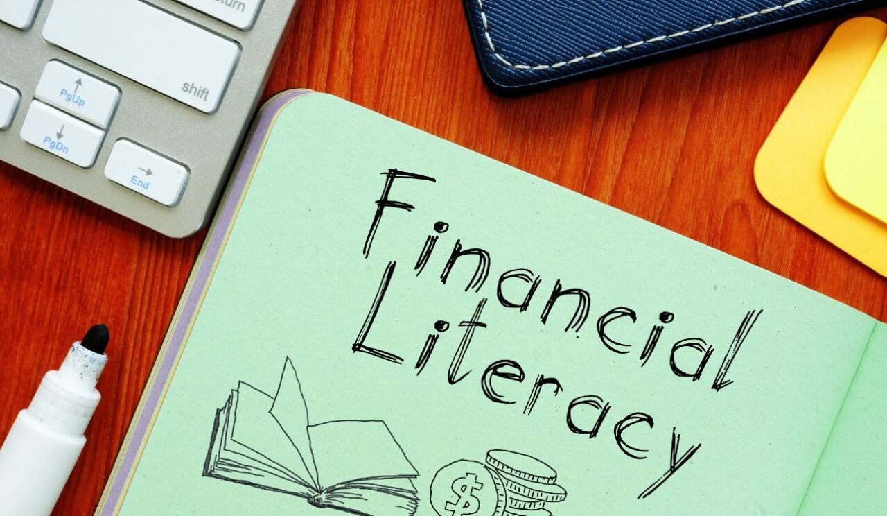 Why Financial Literacy Should Be Part of the School Curriculum