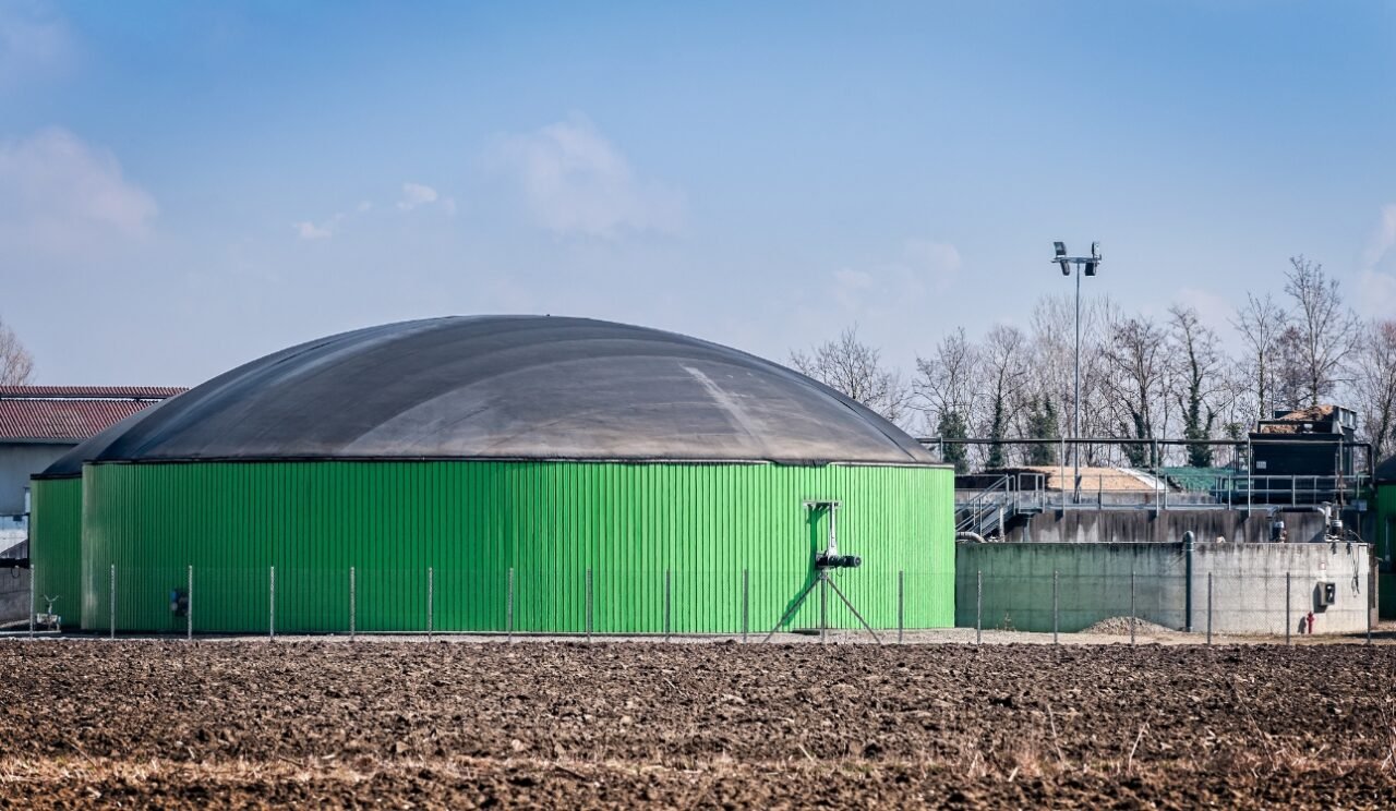 AstraZeneca-Powers-Up-with-Renewable-Energy-at-New-Biomethane-Plant-1280x744.jpg