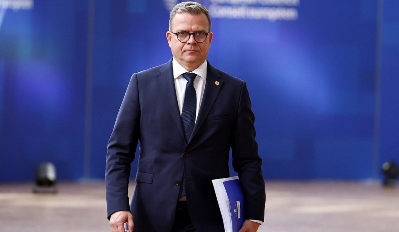 Finland Exits Landmines Treaty, Hikes Defense Spending Amid Russia Threat Finland Exits Landmines Treaty, Hikes Defense Spending Amid Russia Threat
