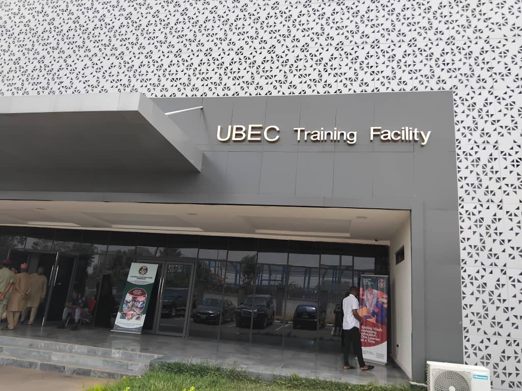 Ubec.jpg