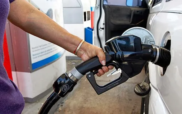 Petrol-Pump.webp